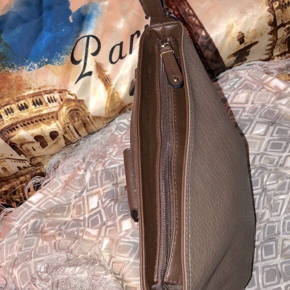 Rosetti Tan Brown Faux Leather Pebbled Crossbody Purse Bag - Picture 5 of 9